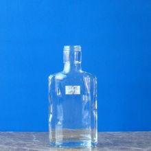  四川精制玻璃瓶廠 主營(yíng) 玻璃白酒瓶 玻璃瓶