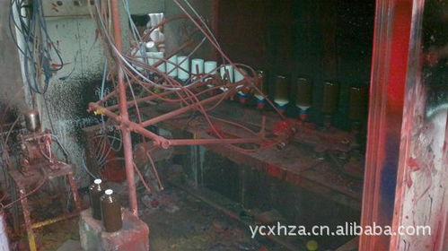 玻璃酒瓶的生產流程及彩色白酒瓶的噴涂工藝